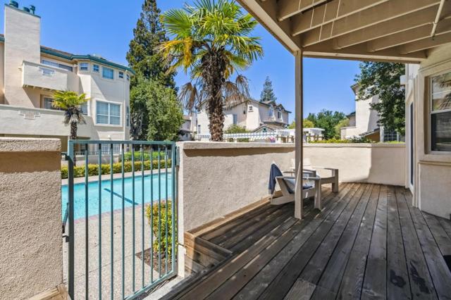 4173 El Camino Real, Palo Alto CA: https://media.crmls.org/mediaz/f4980a39-064d-47eb-bd05-821e7ce8934b.jpg