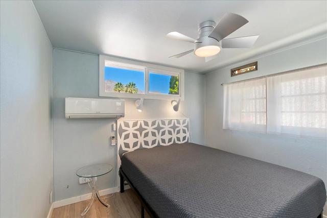 4 Arapaho Street, Palm Springs CA: https://media.crmls.org/mediaz/f4983e57-6370-4930-8d3e-acf784eebb26.jpg