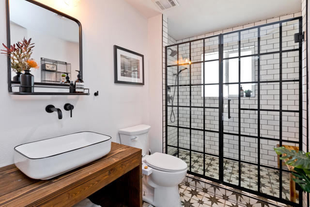 3663 Olympic Road, Joshua Tree CA: https://media.crmls.org/mediaz/f4989a79-3fa1-4c60-92b5-f3f3a66090dc.jpg