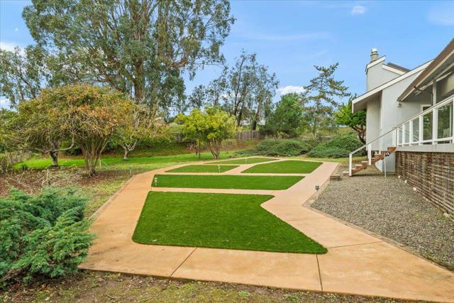 21 Crest Lane, La Selva Beach CA: https://media.crmls.org/mediaz/f498e570-9a1b-41c3-9b65-9f35c1d042eb.jpg