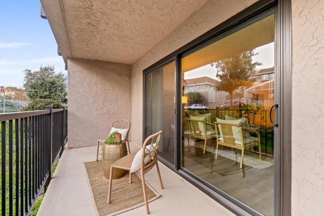 1031 Cherry Avenue, San Bruno CA: https://media.crmls.org/mediaz/f499ab88-87a1-4a09-8d2a-10d018c7a6e4.jpg