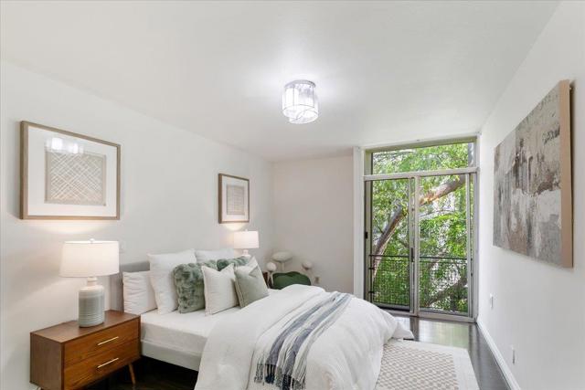 455 Grant Avenue, Palo Alto CA: https://media.crmls.org/mediaz/f49c6aee-43d6-4542-b637-aa499c56e8a2.jpg