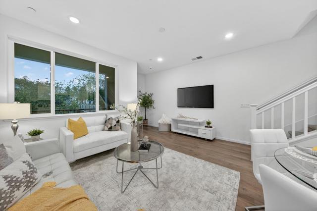 2580 Gimelli Way, San Jose CA: https://media.crmls.org/mediaz/f49c91ef-9c76-4f08-a0cc-2ddc0ce1534d.jpg