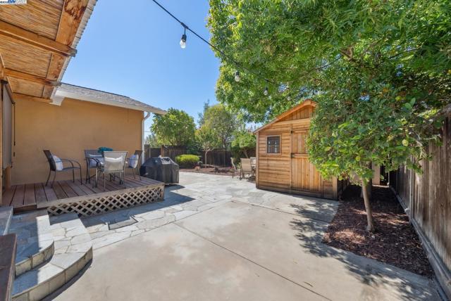 457 Coleen St, Livermore CA: https://media.crmls.org/mediaz/f49c997d-1685-4ac8-b0a0-a314063e31b8.jpg