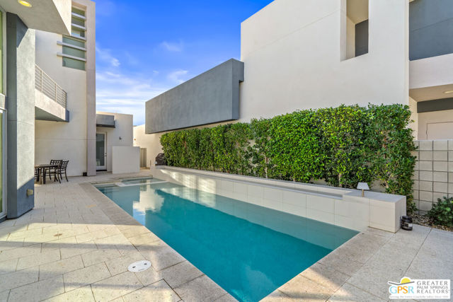 431 Suave Lane, Palm Springs CA: https://media.crmls.org/mediaz/f49d35b3-67a3-403f-9284-491ac315940d.jpg