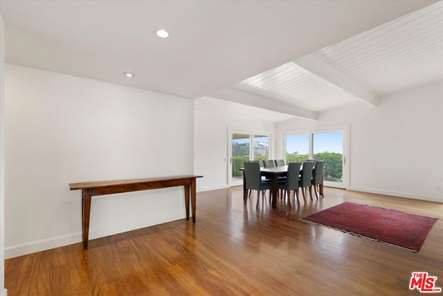 Drew Fenton | 1324 El Hito Circle Pacific Palisades CA | MLS: 7359634