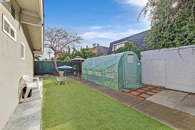 Image 46 of 58 For 2038 Boca Raton St