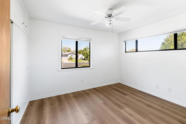 Detail Gallery Image 10 of 29 For 2432 Carol Park Pl, Montrose,  CA 91020 - 3 Beds | 3 Baths