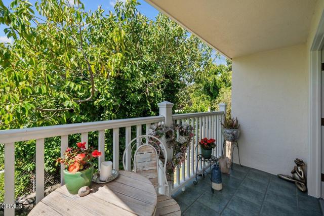 Detail Gallery Image 11 of 36 For 2916 Henrietta Ave, La Crescenta,  CA 91214 - 2 Beds | 2 Baths