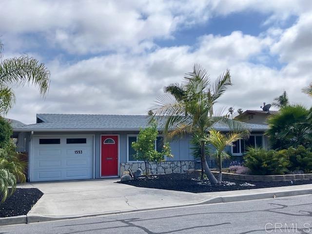 Detail Gallery Image 2 of 29 For 1553 La Casita Dr, San Marcos,  CA 92078 - 2 Beds | 2 Baths
