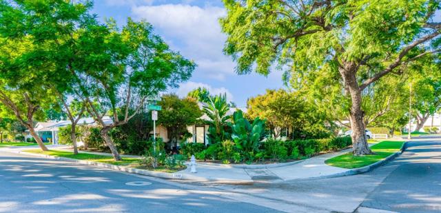 2602 N Louise, Santa Ana CA: https://media.crmls.org/mediaz/f49ef285-6c2a-4018-97b9-7d7a238575ed.jpg