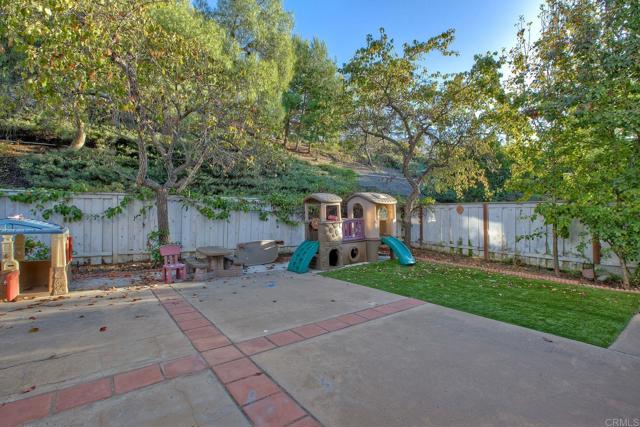 Image 27 of 69 For 4981 Marin Drive