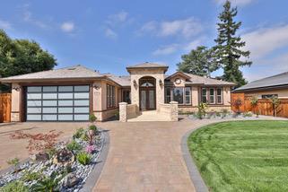 341 Carlyn Avenue, Campbell CA: https://media.crmls.org/mediaz/f4a04df6-be89-44a7-a86e-dedaad8759ee.jpg