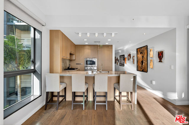 1755 Ocean Avenue, Santa Monica CA: https://media.crmls.org/mediaz/f4a29710-b4dc-4aa1-bc89-af051ea18236.jpg