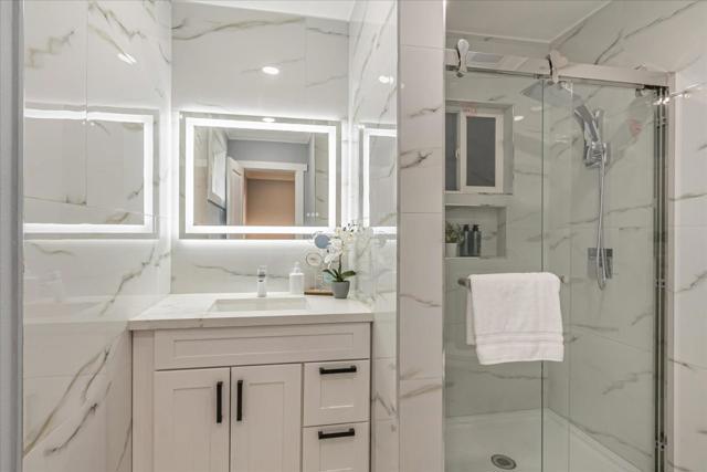 833 E Hedding Street, San Jose CA: https://media.crmls.org/mediaz/f4a334c0-45bd-4c88-9371-087a10cf6f88.jpg