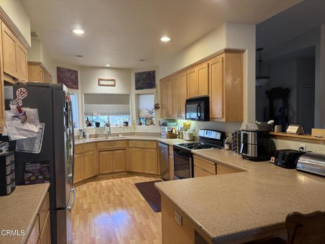 Detail Gallery Image 4 of 17 For 1445 L St, San Miguel,  CA 93451 - 4 Beds | 3 Baths