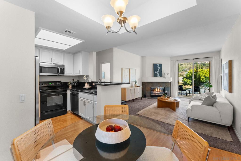 2250 Camino De La Reina - photo 6