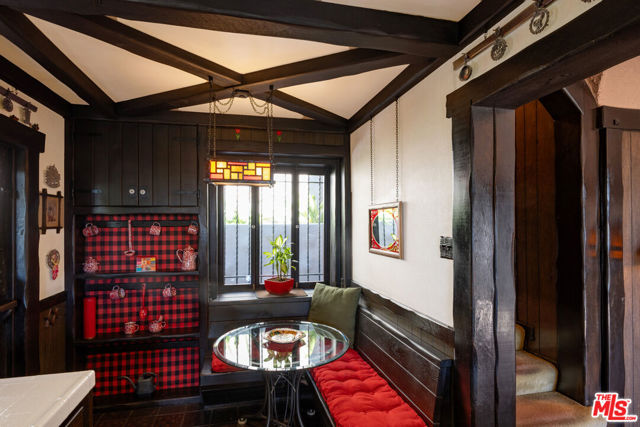 769 Bonita Drive, South Pasadena CA: https://media.crmls.org/mediaz/f4a46eb9-7382-4415-a8f4-45f5e535b071.jpg