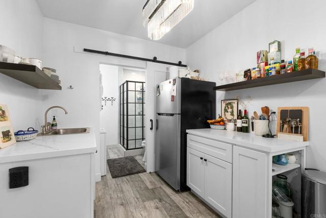 19950 Elfin Forest Ln, Escondido CA: https://media.crmls.org/mediaz/f4a52b86-a8bb-4379-b1a2-2dfb672fdd9d.jpg