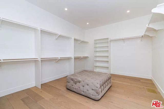 12509 W Sunset Boulevard, Los Angeles CA: https://media.crmls.org/mediaz/f4a5f654-077a-4d2b-8a74-b220509612f6.jpg