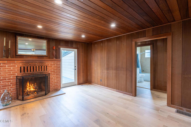 Detail Gallery Image 2 of 21 For 32901 Pearl Dr, Fort Bragg,  CA 95437 - 3 Beds | 1 Baths
