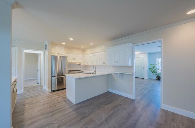 624 Hartnell Street, Salinas CA: https://media.crmls.org/mediaz/f4a7ba93-a189-490f-a707-c3b05f02c862.jpg