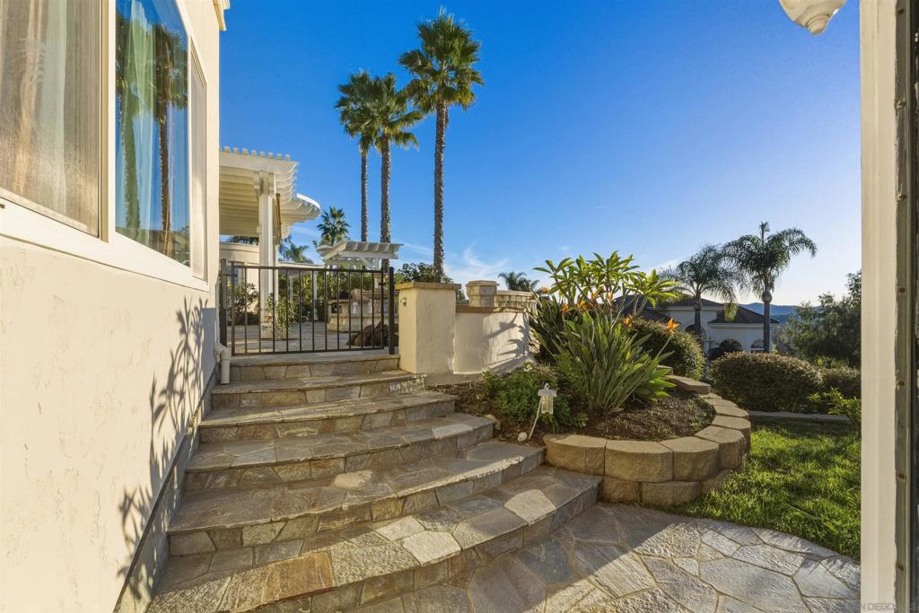 2464 Canyon Creek Rd - photo 4