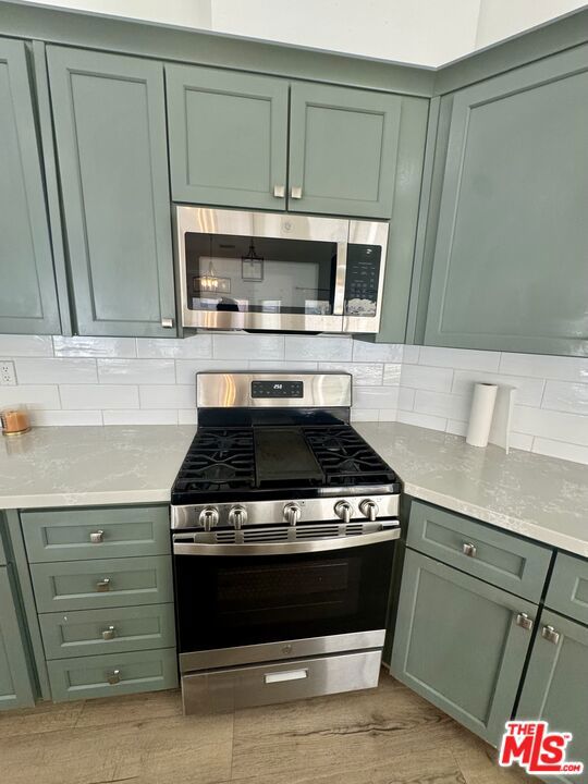 4026 Kona Court, Palmdale CA: https://media.crmls.org/mediaz/f4aa8525-fee1-4e68-b4fa-00c7b02b7f83.jpg