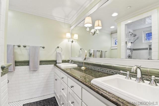 744 G Ave, Coronado CA: https://media.crmls.org/mediaz/f4aa9737-fb68-4a33-a6bf-728a1144327a.jpg