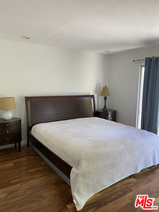2252 Northpark Street, Thousand Oaks CA: https://media.crmls.org/mediaz/f4aaf5e6-370e-43e3-8c34-33f2fbca2215.jpg