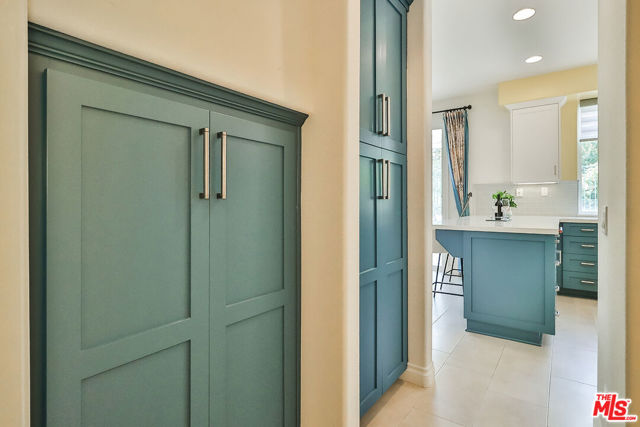 2857 Limestone Drive, Thousand Oaks CA: https://media.crmls.org/mediaz/f4ab03b5-7d9a-4875-8c3e-371812795a7a.jpg