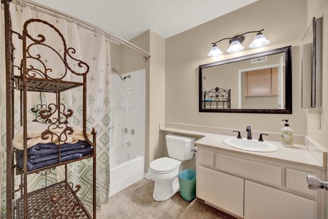 2010 Palsero Ave, Escondido CA: https://media.crmls.org/mediaz/f4ab065c-9605-4e26-960f-3843e36e6e04.jpg
