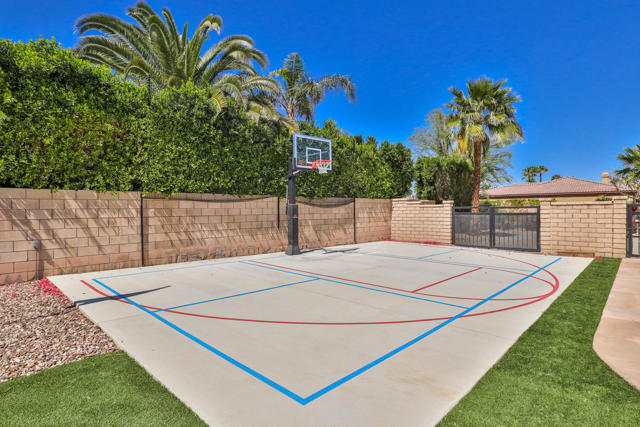 Image 43 of 71 For 80445 Paria Way
