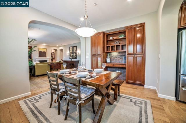7840 Stoneleaf Drive, San Ramon CA: https://media.crmls.org/mediaz/f4af6e68-42d5-400f-af7d-417ca5aede5e.jpg