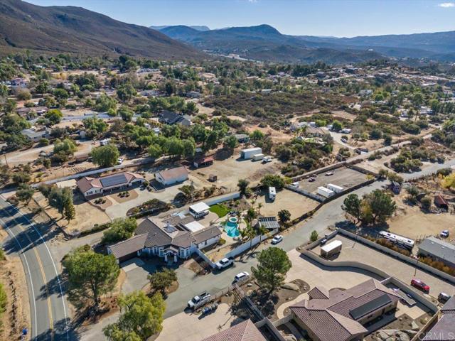Image 69 of 74 For 3029 Victoria Drive