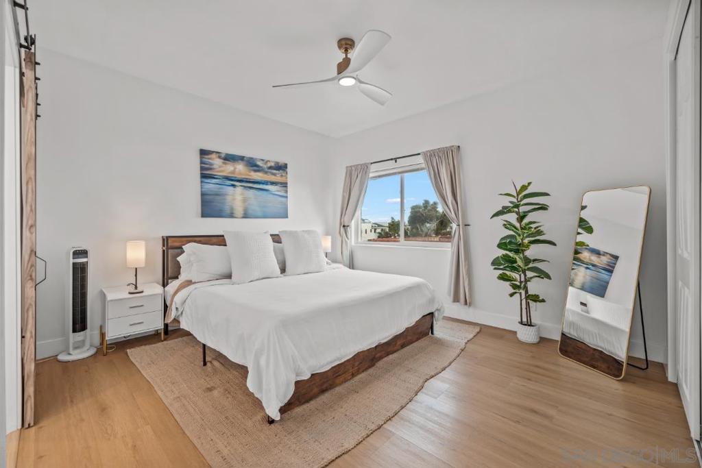 727 Ostend Ct - photo 16