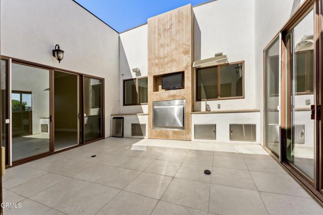 3143 E Sierra Madre Boulevard, Pasadena CA: https://media.crmls.org/mediaz/f4b147b3-2a31-4ab4-9c5a-c94cab9de7e7.jpg