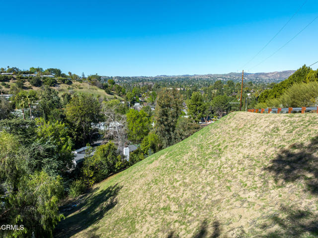 Detail Gallery Image 24 of 54 For 4845 N Calderon Rd, Woodland Hills,  CA 91364 - – Beds | – Baths