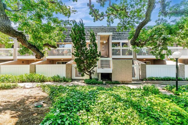 675 Sharon Park Drive, Menlo Park CA: https://media.crmls.org/mediaz/f4b200d1-b470-48f5-a189-57f0d47c589f.jpg