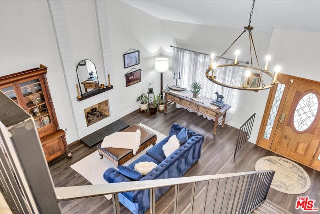 16424 Bubbling View Circle, Cerritos CA: https://media.crmls.org/mediaz/f4b31926-7aeb-4c8e-8abf-4cc0aade30a5.jpg