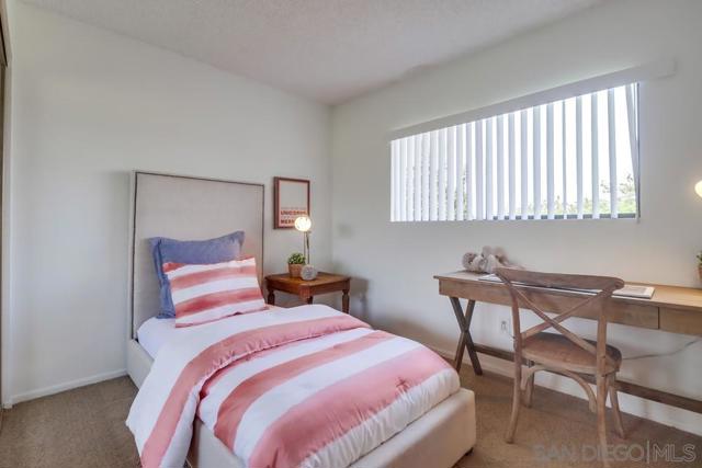 835 E Ave, Coronado CA: https://media.crmls.org/mediaz/f4b3631e-effe-4e6b-bd2a-55ff564f9a5d.jpg