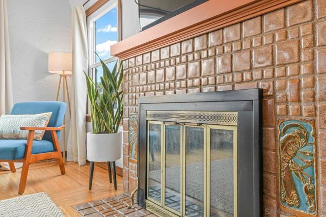 3195 Juniper St, San Diego CA: https://media.crmls.org/mediaz/f4b39022-2152-4219-97b8-db2ed1f36c19.jpg