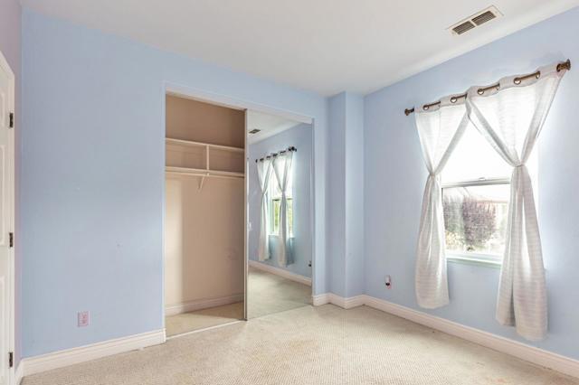 9632 Cherrywood Court, Gilroy CA: https://media.crmls.org/mediaz/f4b4ef15-3503-41f5-8bc9-3b77139e392f.jpg