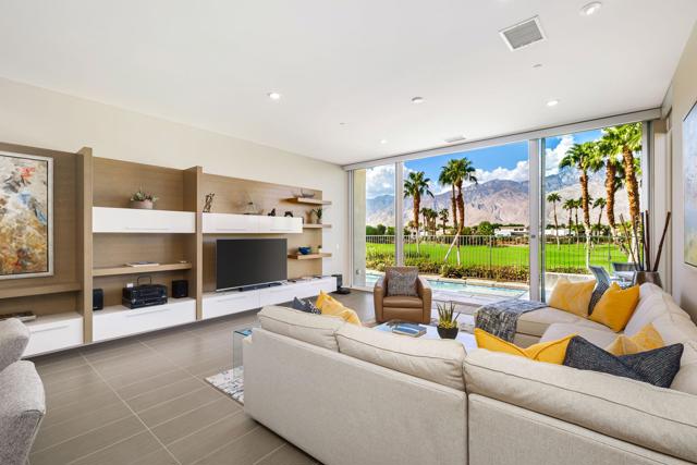 519 Soriano Way, Palm Springs, CA 92262