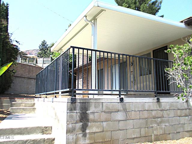 1935 Oakwood Avenue, Sierra Madre CA: https://media.crmls.org/mediaz/f4b67dc5-1fb4-4b87-b348-8180588a0408.jpg