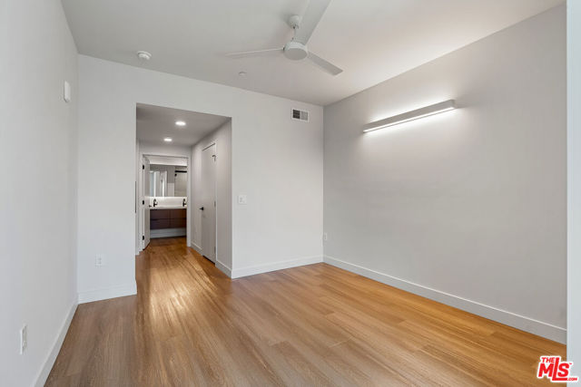 10601 Washington Boulevard, Culver City CA: https://media.crmls.org/mediaz/f4b691b9-b226-4dad-a956-162a80485ed5.jpg