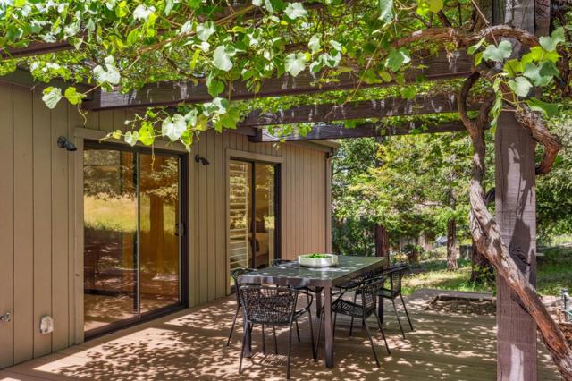 50 Bear Paw, Portola Valley CA: https://media.crmls.org/mediaz/f4b69623-f2b0-4078-bfcf-fa6367489d91.jpg