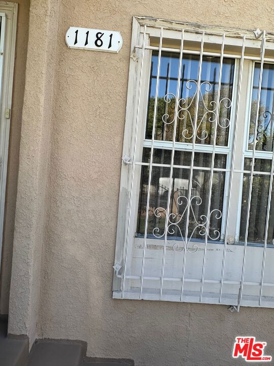 1179 N Berendo Street, Los Angeles CA: https://media.crmls.org/mediaz/f4b8e1cb-860d-4b84-9328-f1b2706633fd.jpg