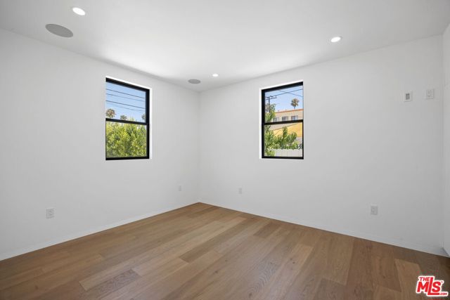 3940 Huron Avenue, Culver City CA: https://media.crmls.org/mediaz/f4b977b3-ac9c-4c5c-85f4-b3bb378cfad9.jpg