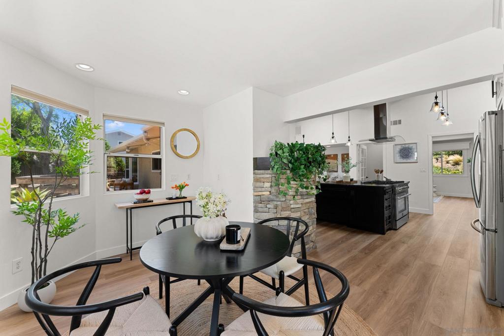12832 Stone Canyon Rd - photo 11